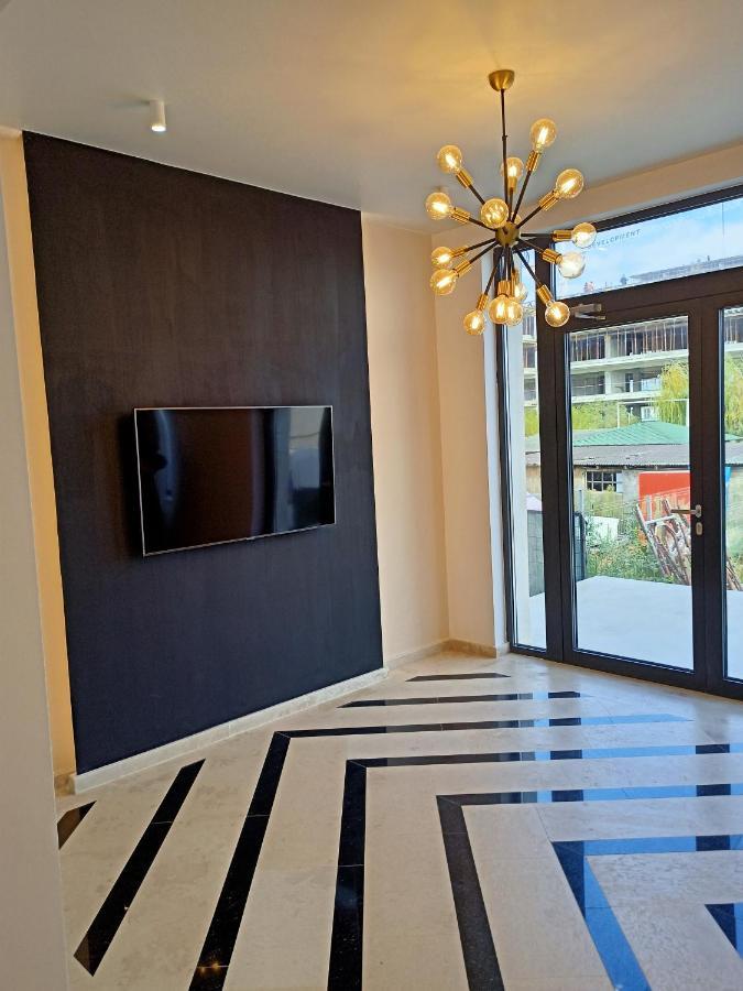 Apartament Ella Front View Navodari Luaran gambar